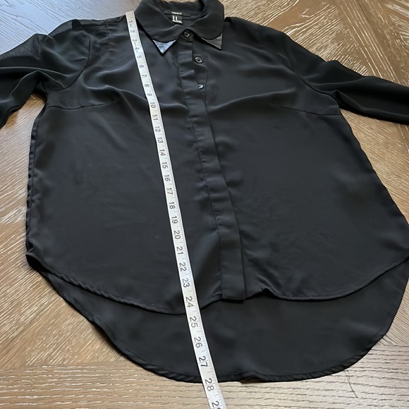 Forever 21 black sheer button down HiLo top - Picture 16 of 17